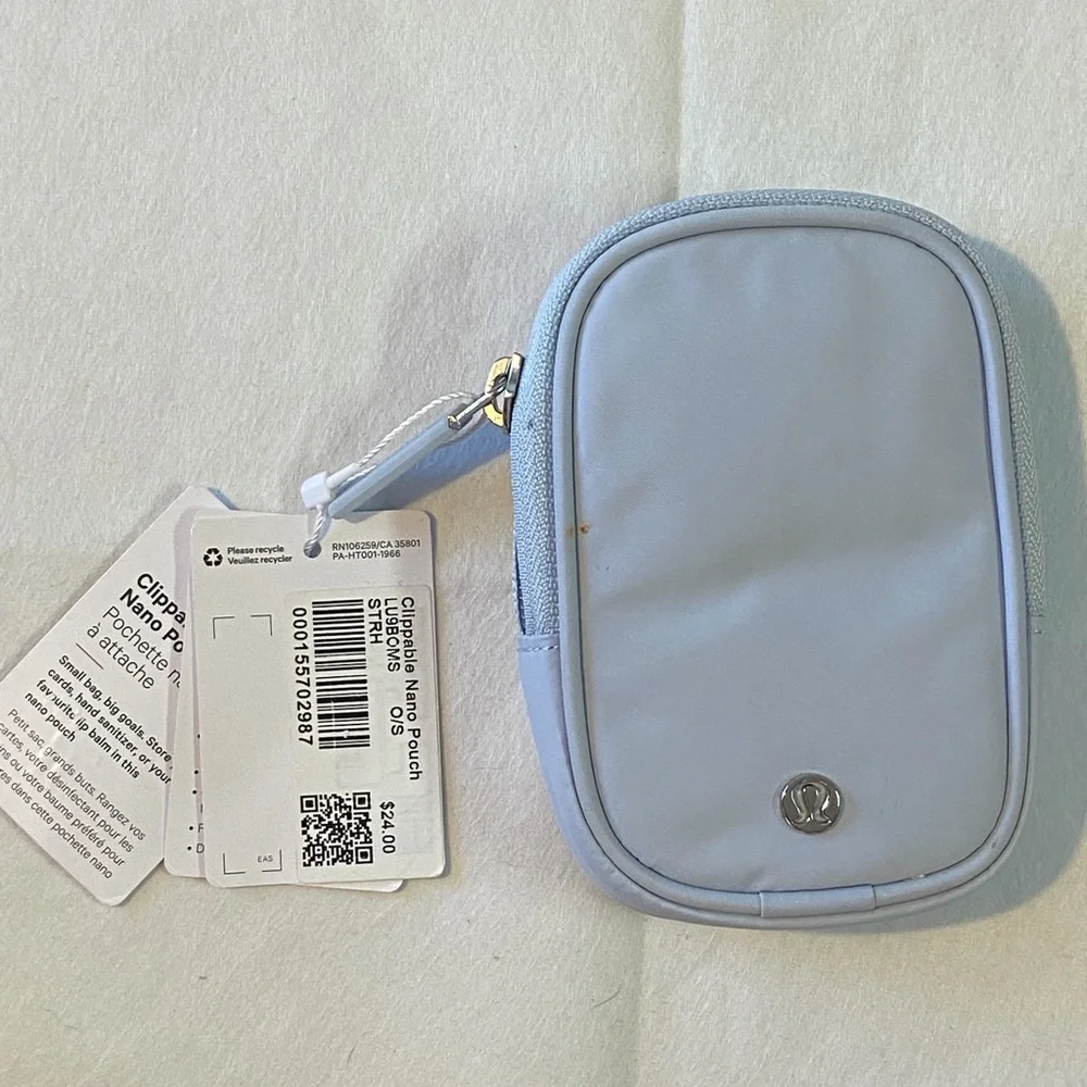 Lululemon Light Blue/grey Clippable Nano Pouch NWT